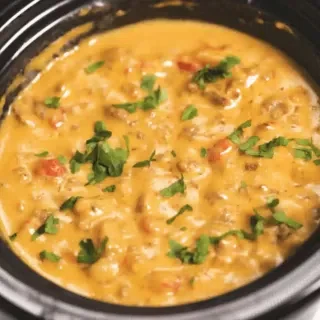 Crock Pot Cheeseburger Dip