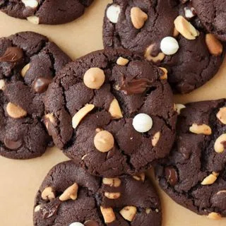 Peanut Butter Chocolate Cookies
