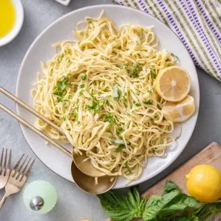 Fresh Herb Pasta with Garlic Lemon Sauce