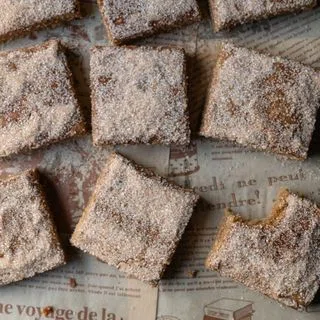 Brown Butter Churro Blondies