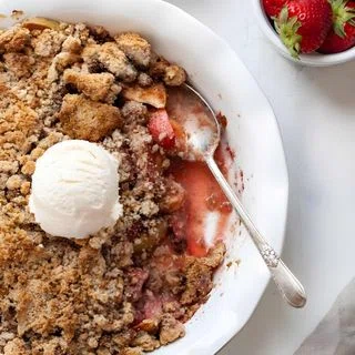 Apple Strawberry Crumble (Gluten Free)