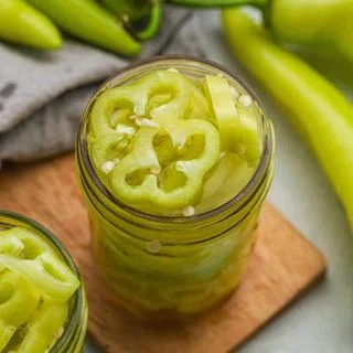 Pickled Banana Peppers
