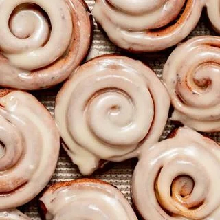 Cinnamon Roll Donuts
