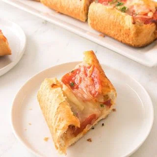 Garlic Bread Pizza