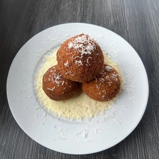 Homemade Arancini (Rice Balls)