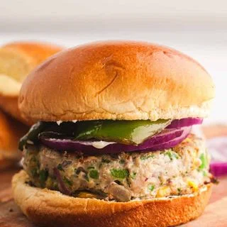 Jalapeño Burger (Turkey + Cheddar)