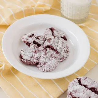 Red Velvet Cake Cookies