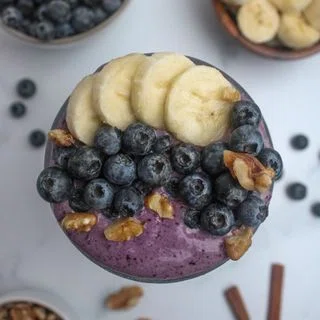 Blueberry Banana Walnut Smoothie