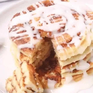 Cinnamon Swirl Pancakes
