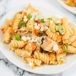 Buffalo Chicken Pasta Salad
