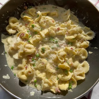 Creamy Tortellini with Pancetta & Peas