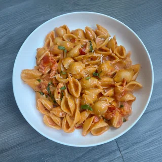 Tomato Basil Vodka Shells