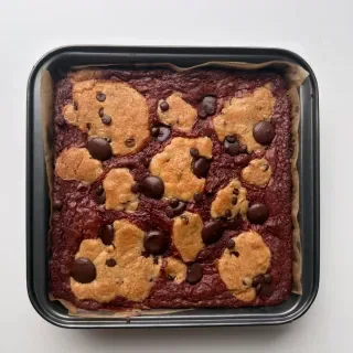 Red Velvet Brookies (Cookie + Brownie)
