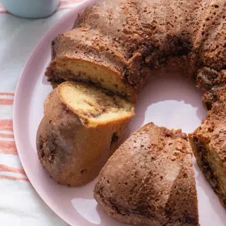 Cinnamon Streusel Coffee Cake