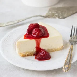 Very Vanilla Cheesecake
