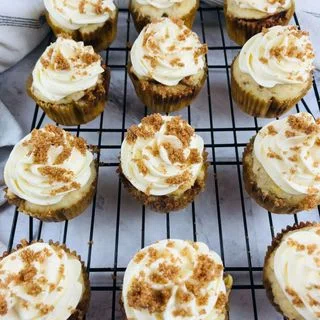 Banana and Cinnamon Cupcakes