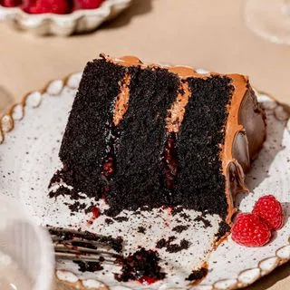 Dark Chocolate Raspberry Cake