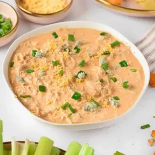 Instant Pot Buffalo Chicken Dip