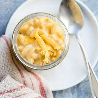 Pumpkin Mac and Cheese in a Mug