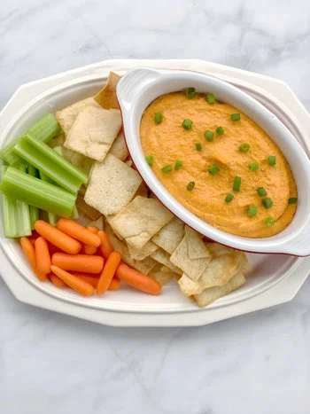 4-Ingredient Vegan Buffalo Dip