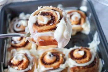 Best Cinnamon Rolls Recipe