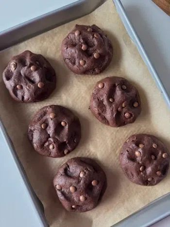 Nutella Stuffed Double Chocolate Cookies