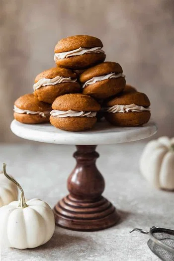 Pumpkin Whoopie Pies With Masala Chai Buttercream