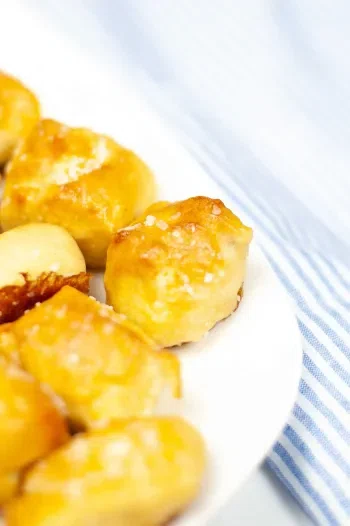 Air Fryer Pretzel Bites