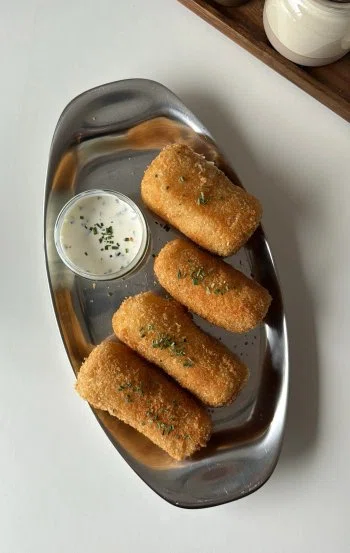 Cheesy Buldak Rolls