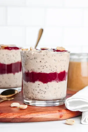 PB&J Overnight Oats