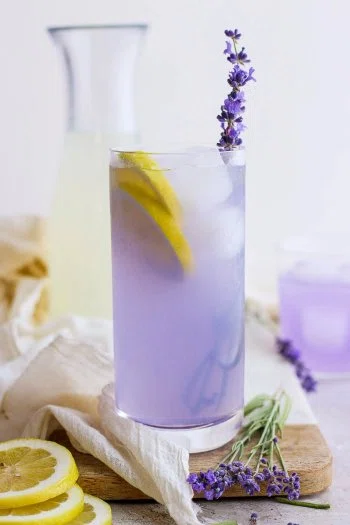 Easy Lavender Lemonade