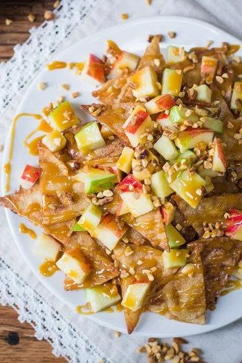 Caramel Apple Dessert Nachos