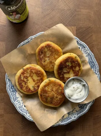 Potato Stuffed Cheesy Beef Pockets