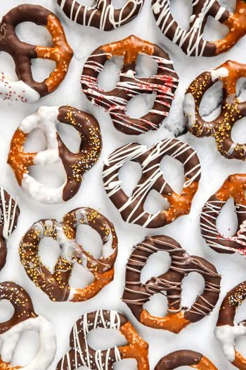 Homemade Chocolate Dipped Pretzels