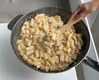 Creamy Chicken Alfredo Pasta