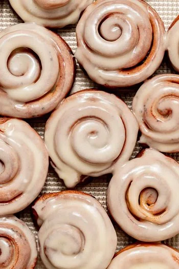 Cinnamon Roll Donuts