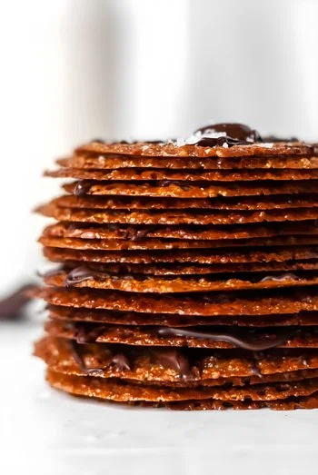 Crispy Almond Flour Lace Cookies (Gluten Free)