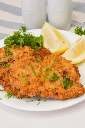 Crispy Breaded Pork Cutlets
