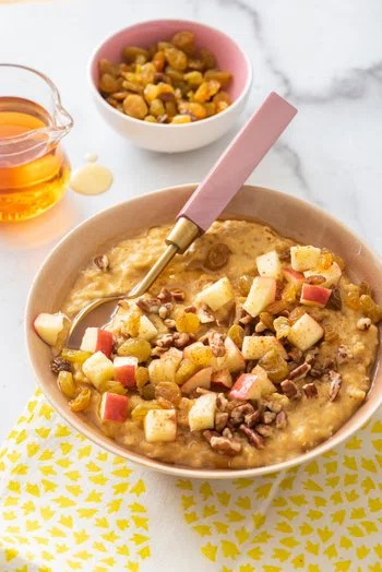 Pumpkin Spice Oatmeal in the Slow Cooker