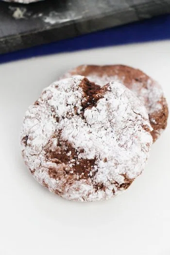 Chocolate Cool Whip Cookies