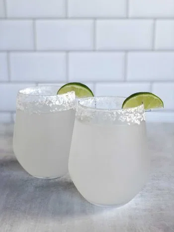 Easy Paloma Cocktail