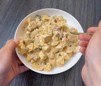 Tuscan Chicken Pasta