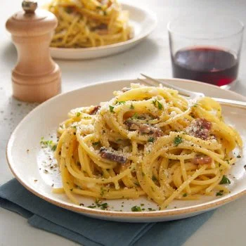 30-Minute Spaghetti Carbonara