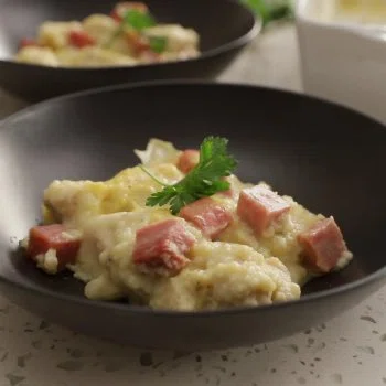 Chicken Cordon Bleu Casserole