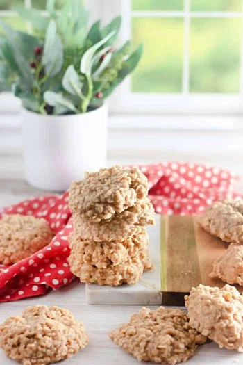 No Bake Peanut Butter Oatmeal Cookies