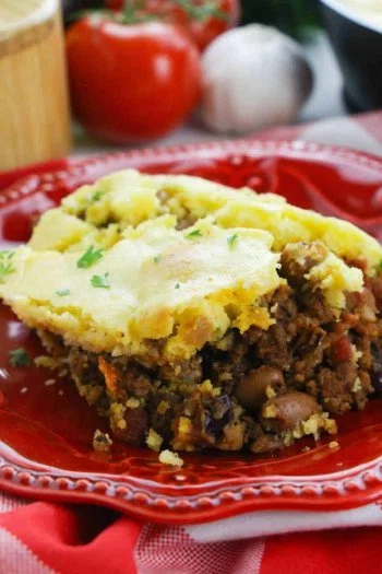 Cornbread Chili Pie