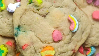 Lucky Charms Cookies