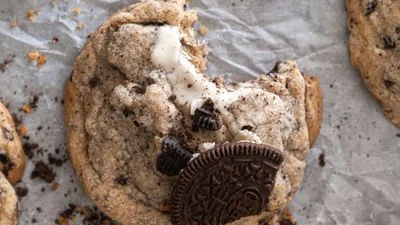 Bakery-Style Brown Butter Cookies and Cream Cookies