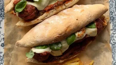 Meatball Subs 