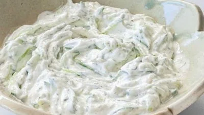 Easy Tzatziki Sauce